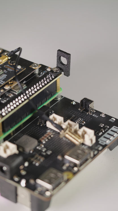 SMA Antenna L-Bracket – 3D Print Files (STL + STEP + Fusion)